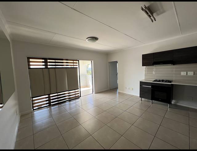 1 BEDROOM APARTMENT RENTED IN BRYANSTON
